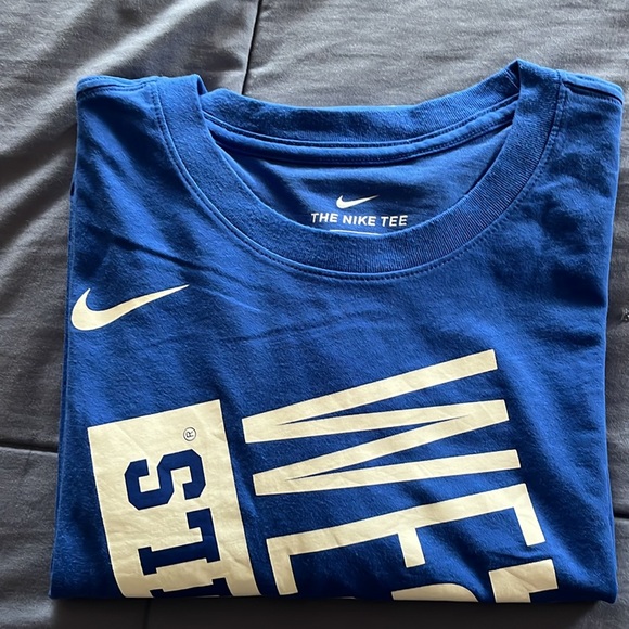 Super comfortable super soft Nike tee Duke Blue Devils large dri-fit - Picture 8 of 9